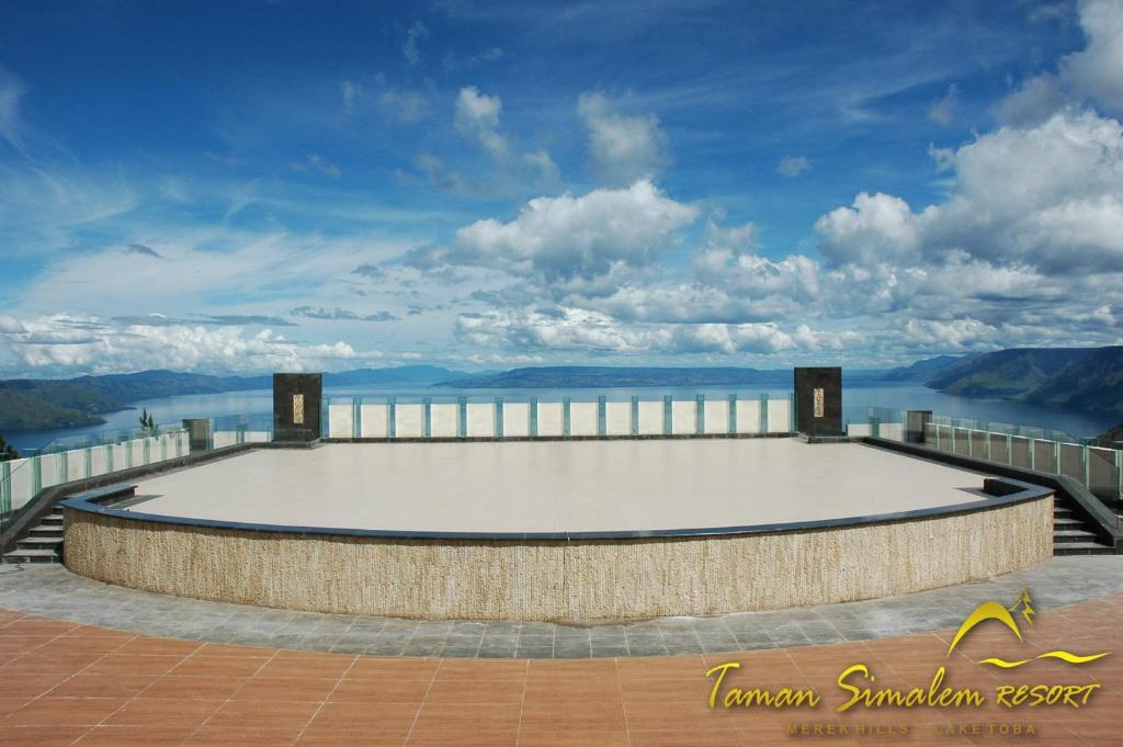 Taman Simalem Resort Tongging Экстерьер фото